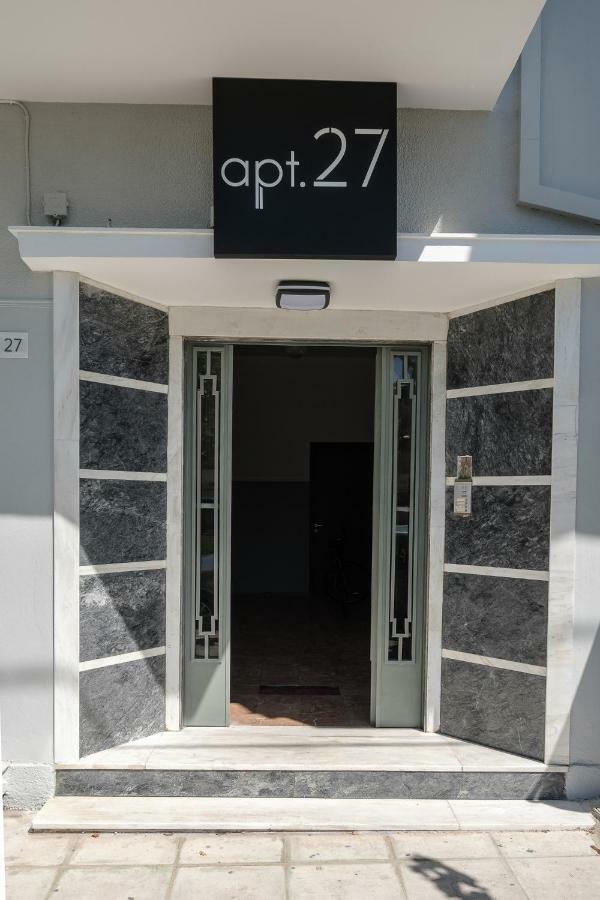 Apt.27-103 نافبليو المظهر الخارجي الصورة